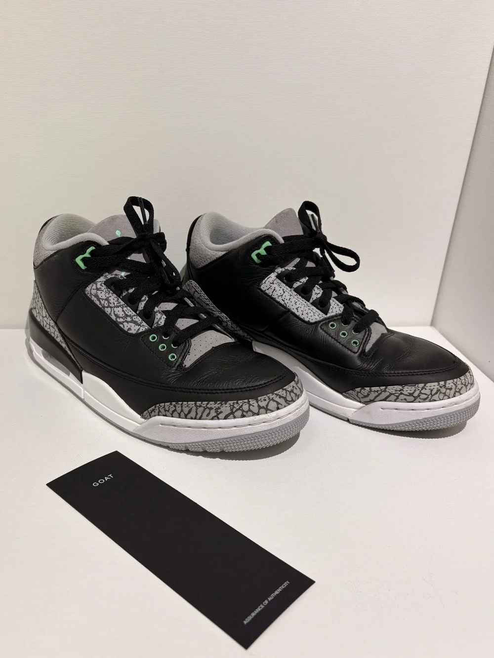 Air Jordan 3 Retro 'Green Glow'